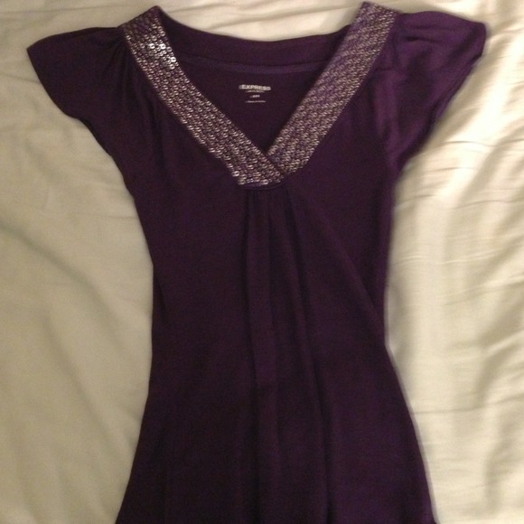 Reserved!!Express sequin v neck top!!
