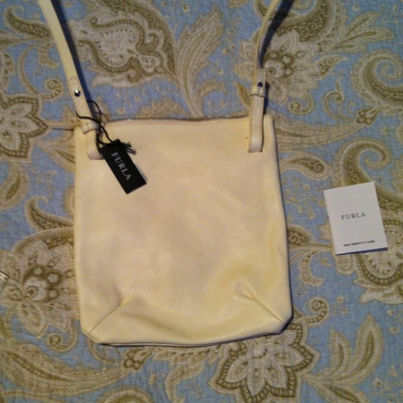 Flash sale Furla💕Shoulder bag.cross body💕 - Picture 3 of 3