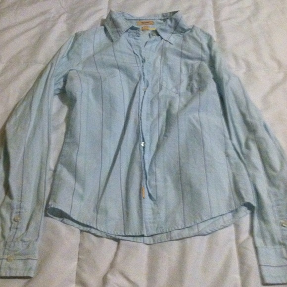 Light blue stripped button down shirt