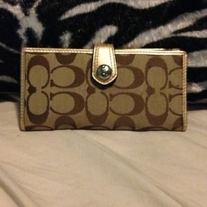 Authentic, never used, brand new Coach wallet