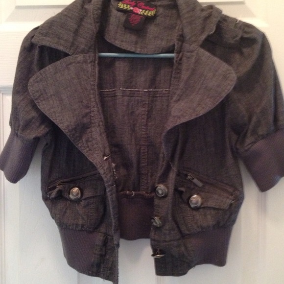 Grey blazer half jacket