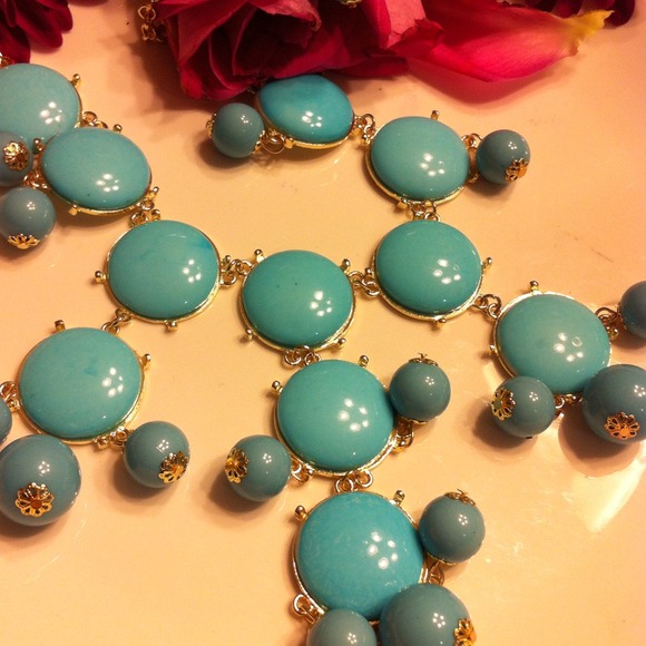 RESERVED Brand New! J. Crew Bubble Necklace set
