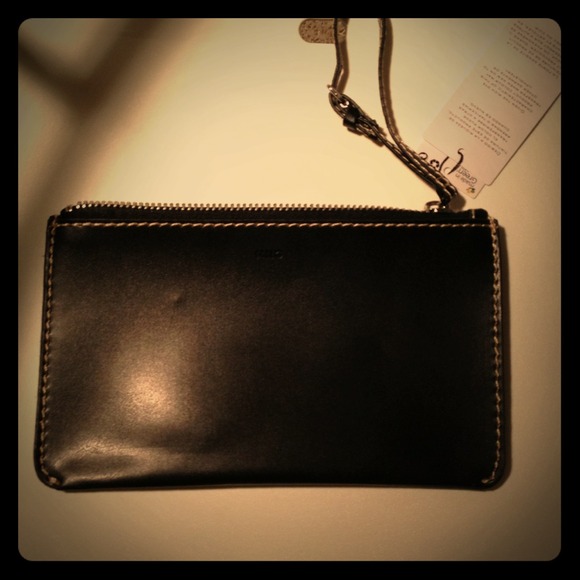 Black zipper wristlet pouch - Picture 1 of 3