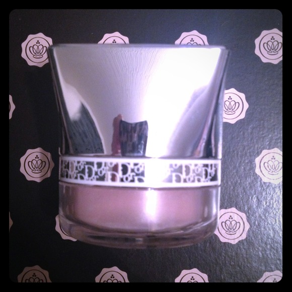 ⛔Sold⛔Christian Dior, Dior show powder
