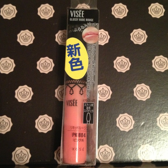 🚫Sold🚫Visee glossy nude rouge lipgloss in PK804