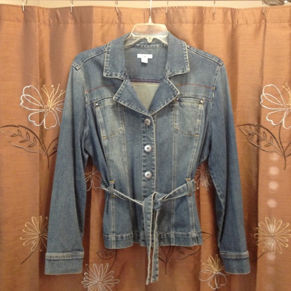 RESERVED for Jean jacket with belt