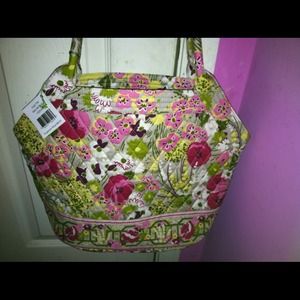 Big Real Vera Bradley tote, new with tags