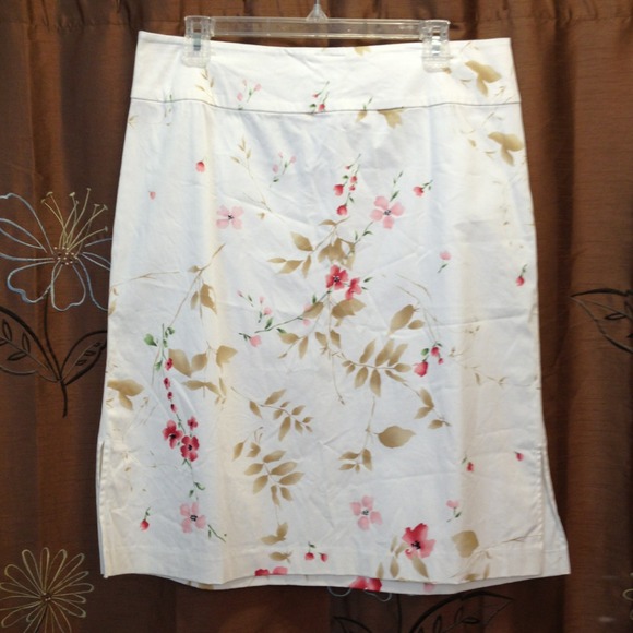 🌟SOLD🌟 - Picture 1 of 3