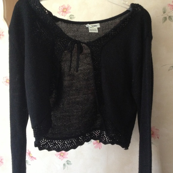 Black Cropped Sweater