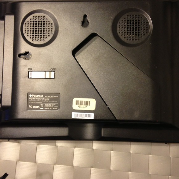 Digital picture frame - Picture 3 of 3