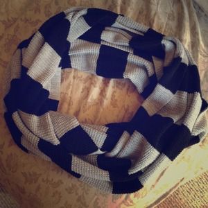 Black & gray infinity scarf
