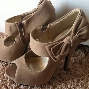 Taupe Heels