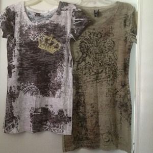 💥💥SOLD💥💥NWOT 2 gothic style print tees
