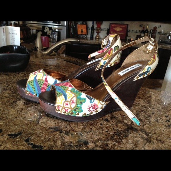 Steve Madden Wedges