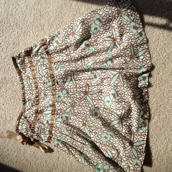 REDUCED Like new gorgeous skirt with full lining - Picture 4 of 4