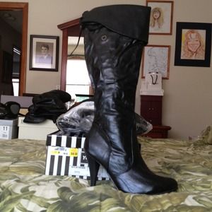 ⭐⭐reserved @rajwilliams⭐⭐Knee boots