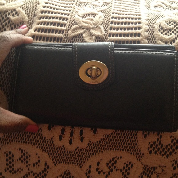 Authentic Coach wallet