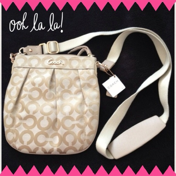 🎉 11/11 HP 🎉 Authentic Coach Swingpack - NWT