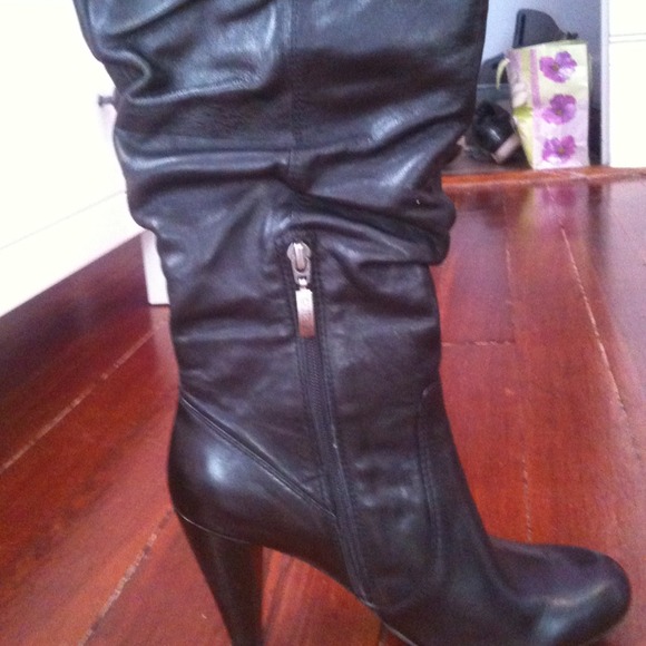 Guess boot - Picture 2 of 4