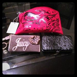 •{Bundle}• Kat Von D, card holder and juicy!