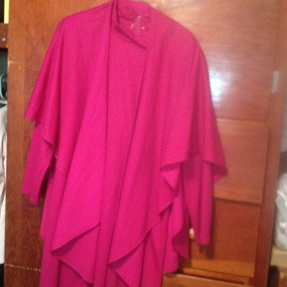 Beautiful hot pink long sleeve with scarf