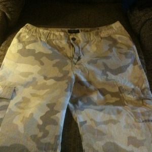 Sonoma size 12 cargo army style pants