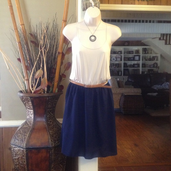 SOLD - Picture 2 of 4