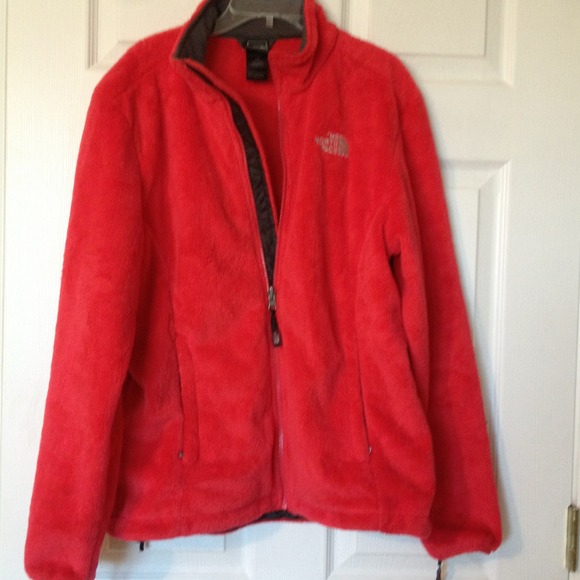 North face fuzzy jacket