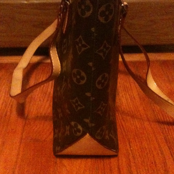 Free with a purchase of $20 or more