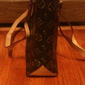 Free with a purchase of $20 or more