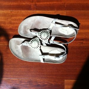 Ugg sheepskin sandals