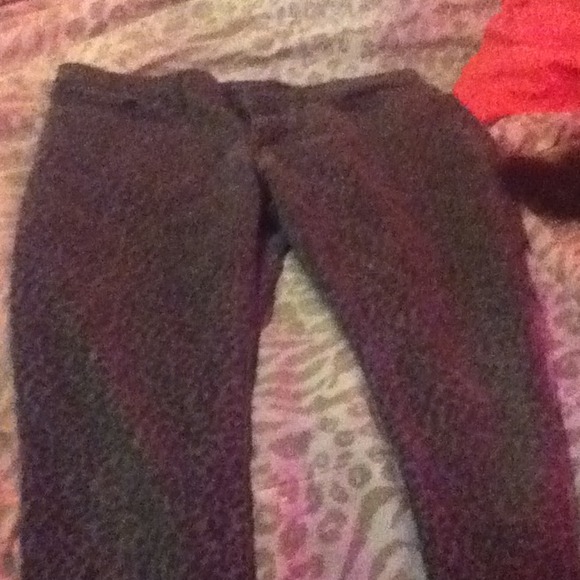 Black and grey cheetah print skinny jeans
