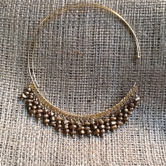 Gold choker