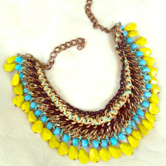 **SOLD** Great statement Zara necklace