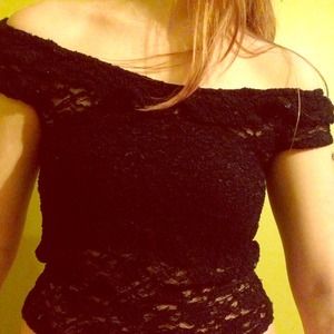 Lacey black cropped top.