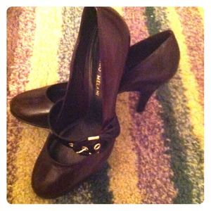 Sold - Antonio Melani heels