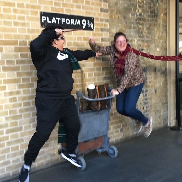 โค๏ธ๐งก๐๐๐๐Meet your seller/buyer!!!!๐๐๐๐๐งกโค๏ธ - Picture 7 of 10