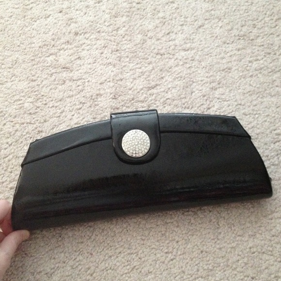 Bundle! Cute black clutch and silver clutch