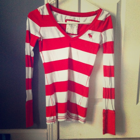 Long sleeved red & white Abercrombie striped shirt