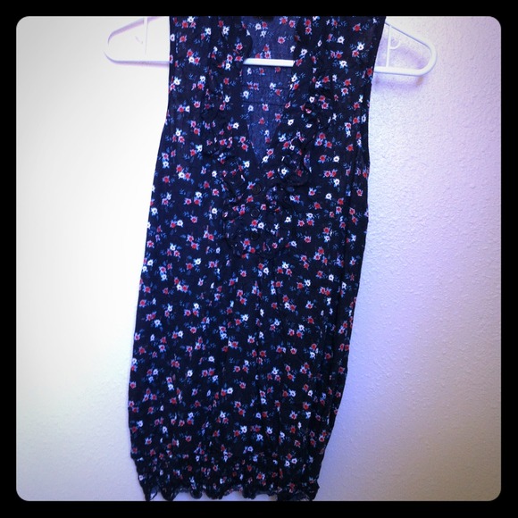 Cute flowerd tank
