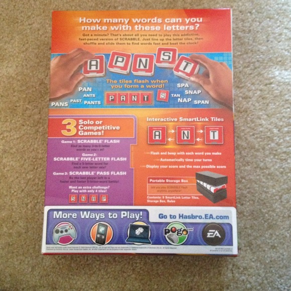 🚫🚫🚫SOLD Scrabble Flash NIB - Picture 2 of 3