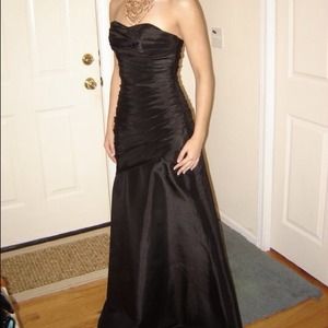 ‼️SALE‼️Beautiful Black Gown