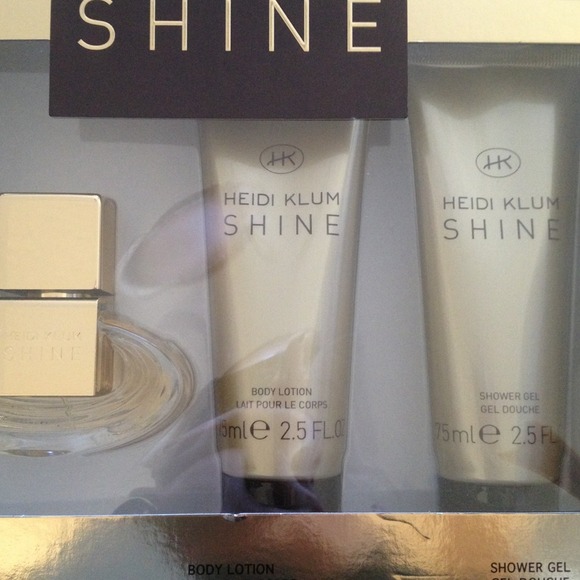SOLD Heidi Klum Shine Gift Set - Picture 2 of 4