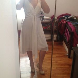 *Champagne Gold Sparkle Vneck  Dress*