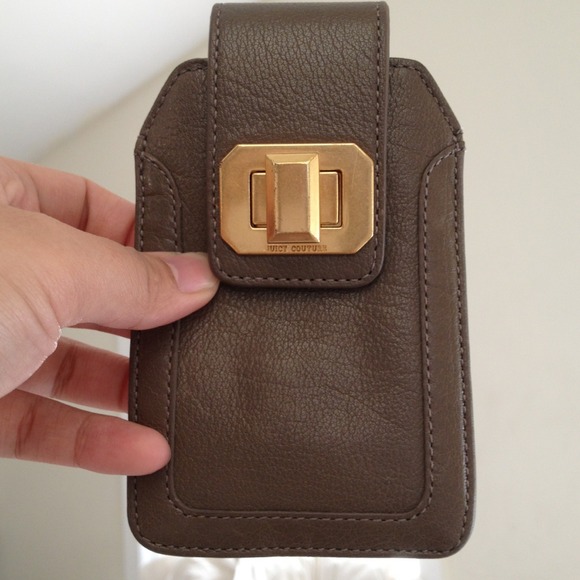 ⚡SOLD⚡Juicy Couture IPhone Leather Case