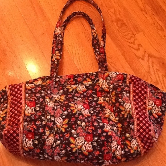 Vera Bradley extra large duffel Anastasia