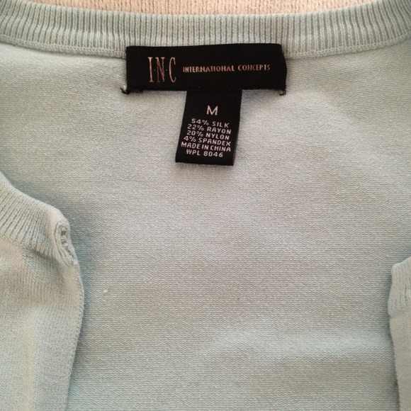 Sweater - Picture 3 of 3