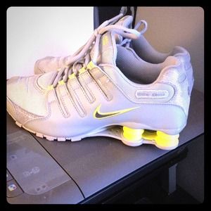 Brand new. Nike shoxs