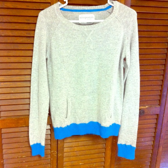 Areopostale sweater