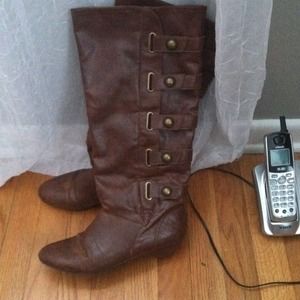 Steve Madden brown boots